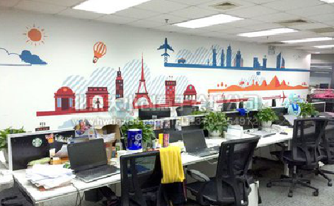 甘洛教你设计办公室墙绘的方法。